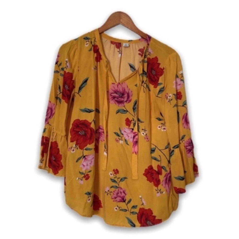 SOLD Old Navy Womens Blouse Yellow Medium Floral - Picture 2 of 5